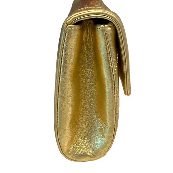 Vintage Chanel Pearl CC Front Flap Crossbody Bag - Picture 6 of 16